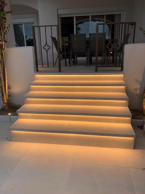 led lit outdoor steps