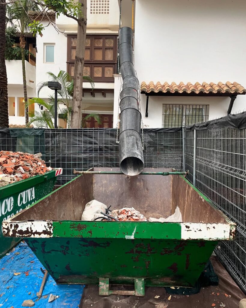 Rubble shoot for demolition work